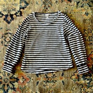 Black and White Stripped Chico’s Top. Size 0. US size 4-6 Small.